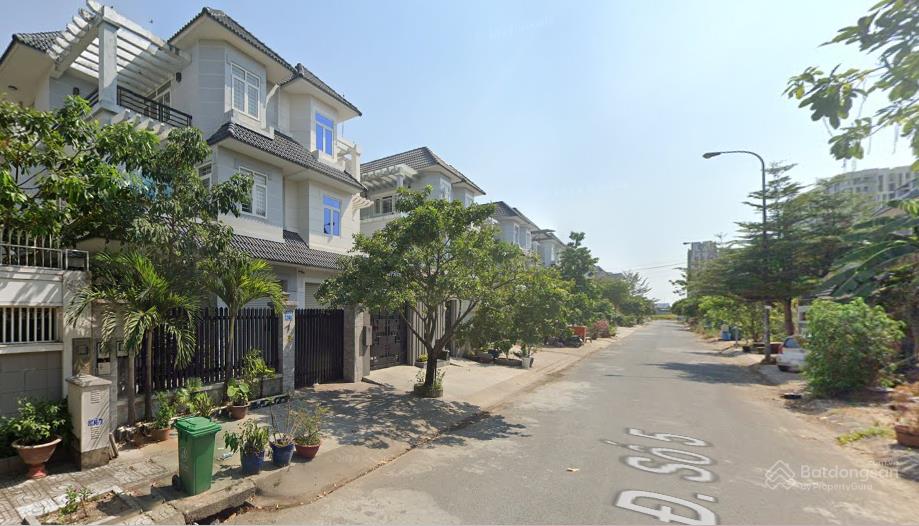 Bán dn khu dân cư phú hữu, q.9, 65 triệu / m2, 126m2, hàng hiếm tại view đẹp