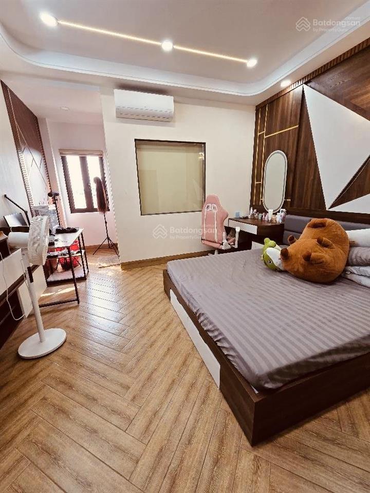 Bán nhà mới đẹp 5 tầng, 4x24m, hẻm xe tải hương lộ 2 bình tân