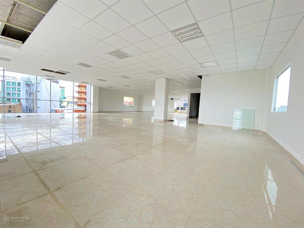 Độc tôn! dt 13,5 x 50m  2 hầm 12 tầng, mặt tiền phan đăng lưu, chỉ 180tỷ  hd thuê 800triệu