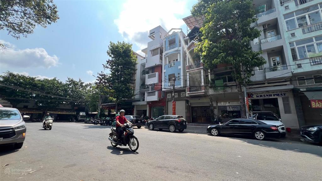 Mt nguyễn gia trí d2 (4x20m) trệt 4 lầu st  dòng tiền 60tr/tháng  chỉ 23 tỷ!