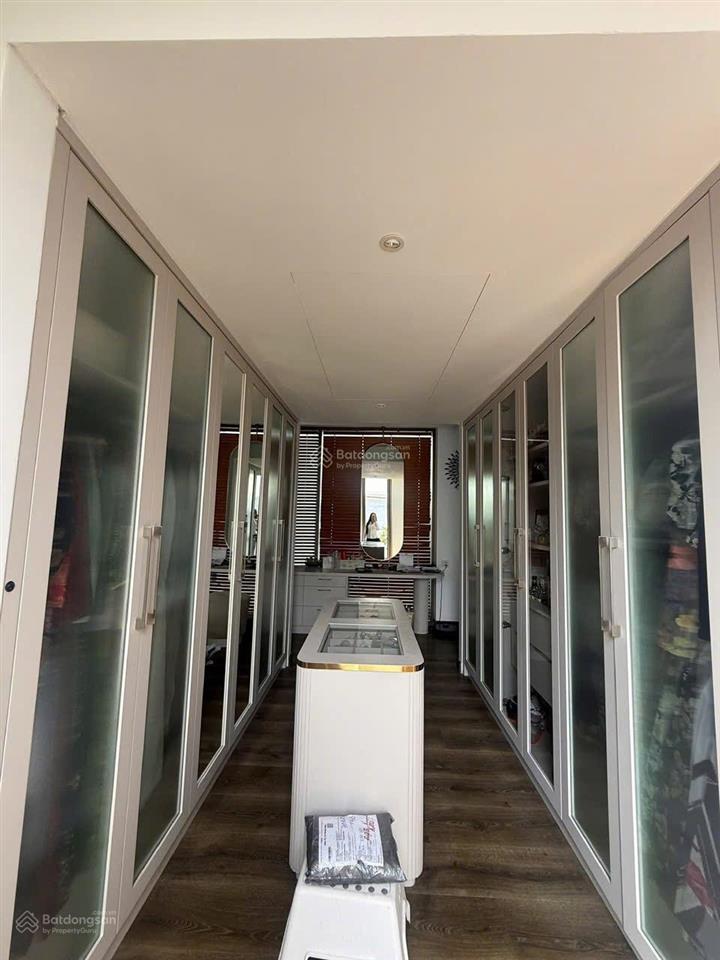 Biệt thự góc (400m2) lê văn sỹ, được xây cao 710 tầng!! chỉ 68tỷ