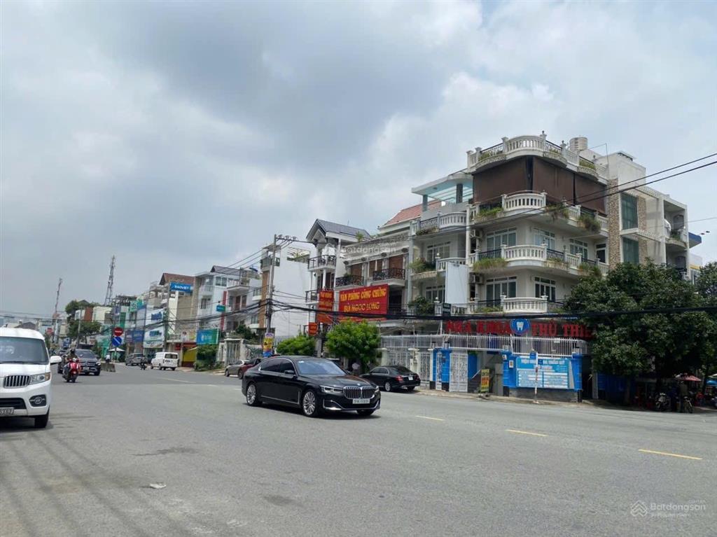 Siêu phẩm độc tôn  căn góc 171 lương định của q2 (12m x 22m)  sacombank thuê  giá đầu tư