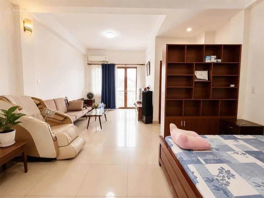 Bán căn villa mini ngay nguyễn văn trỗi (5,5m x 20m)  hầm + 5 tầng chỉ 2x tỷ