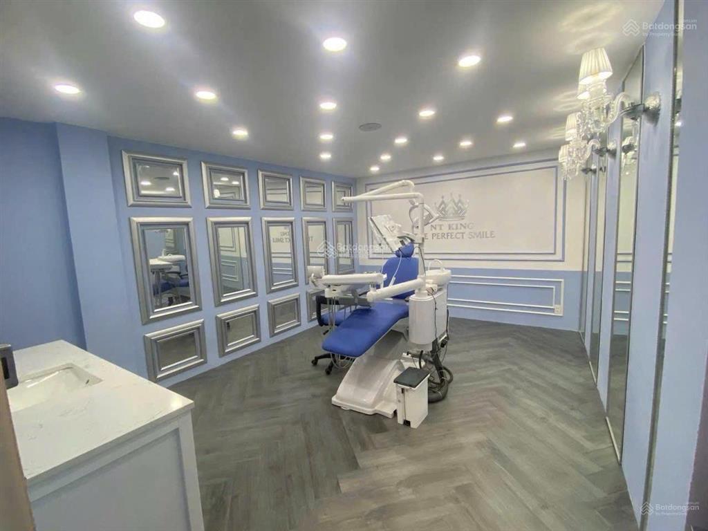 Giá tốt! mt nguyễn văn trỗi (6,15x20) 6 tầng có tm  hđ thuê 80 triệu