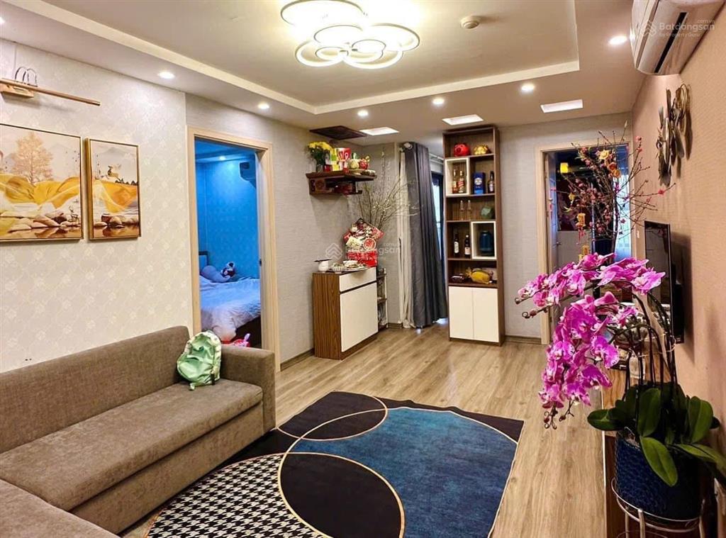 Chuyển xuống biệt thự, chủ nhà muốn bán nhanh căn hộ 51m2 tòa ruby ct3 phúc lợi, long biên, hà nội.