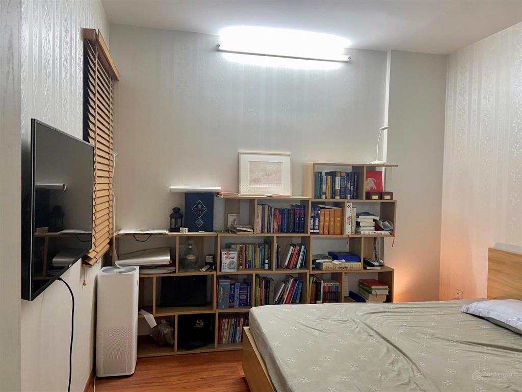 Bán cc valencia garden, 3,89 tỷ, 61m2, 2pn + 1wc, long biên. giá ưu đãi, chính chủ.  0981 716 ***