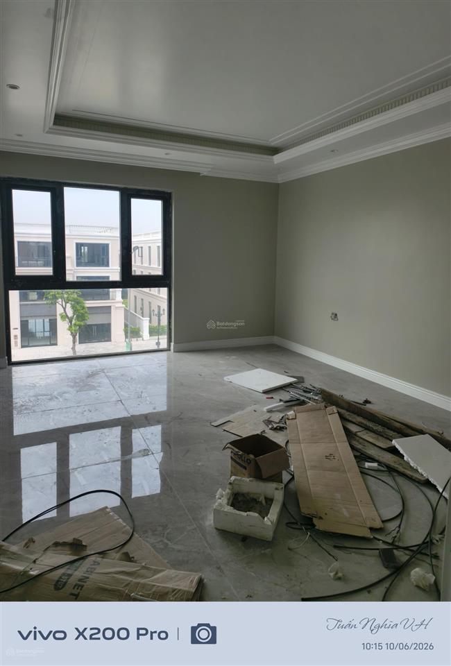 Chính chủ cho thuê căn nhà 108m2 4 tầng ngang 6m dùng full tiện ích vinhomes vũ yên