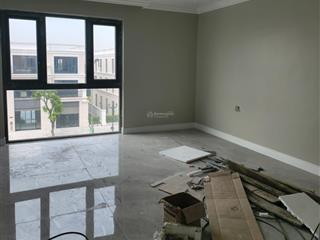 Chính chủ cho thuê căn nhà 108m2 4 tầng ngang 6m dùng full tiện ích vinhomes vũ yên