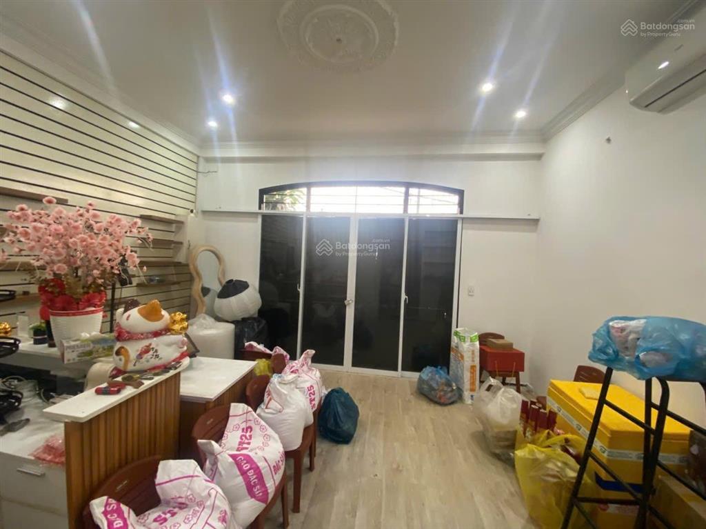 Bán biệt thự đường dương quảng hàm, phường 5, gò vấp (dt 8x16m) khu vip gần sông chỉ 16.9 tỷ