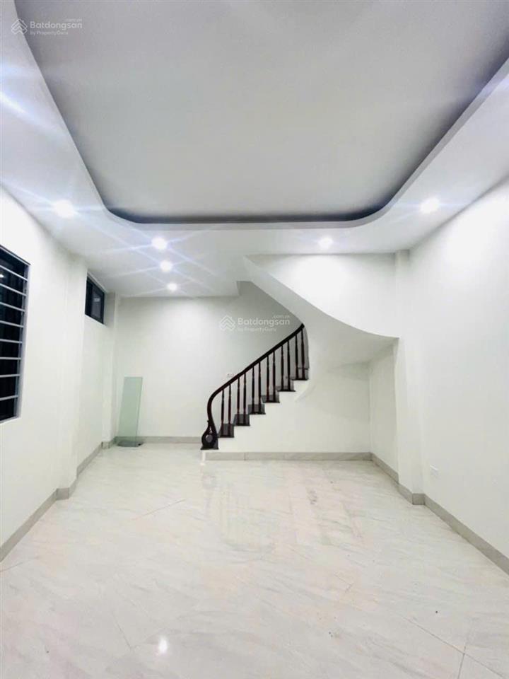Căn hộ dịch vụ trung tâm hà đông 8 phòng dòng tiền 300m/năm