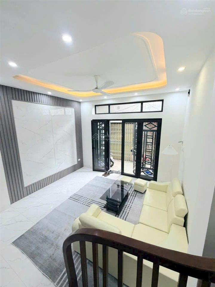 Sở hữu ngay nhà đẹp 5 tầng giáp khu đô thị xa la