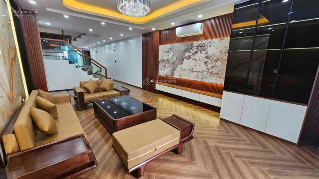 Siêu phẩm văn phú 5 tầng thang máy sân vườn trước sau