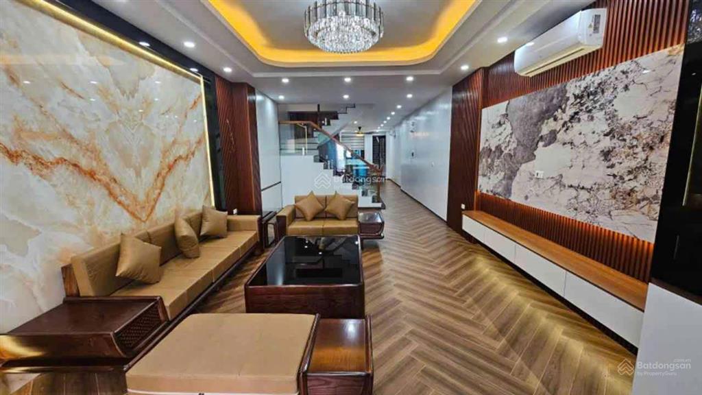 Siêu phẩm văn phú 5 tầng thang máy sân vườn trước sau