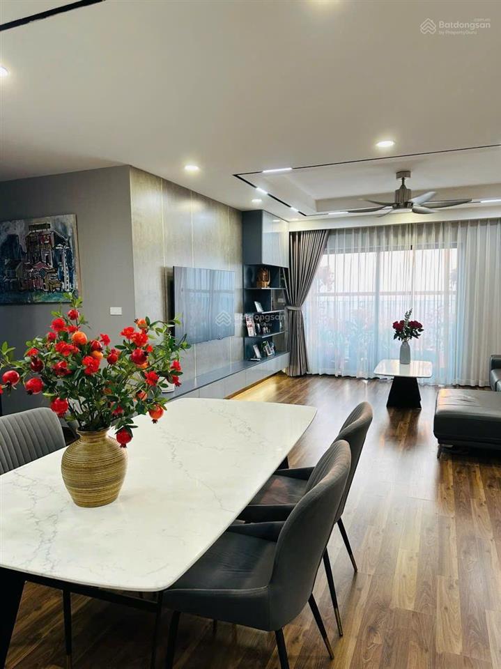 Goldmark city  diamond 139m2  tặng nội thất siêu đẹp, gia lộc vàng 9999 cho khách thiện chí.