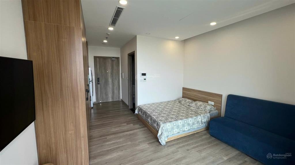 Cho thuê ch studio tòa sol forest, giá 5,5tr/tháng, hướng mát, đầy đủ nội thất