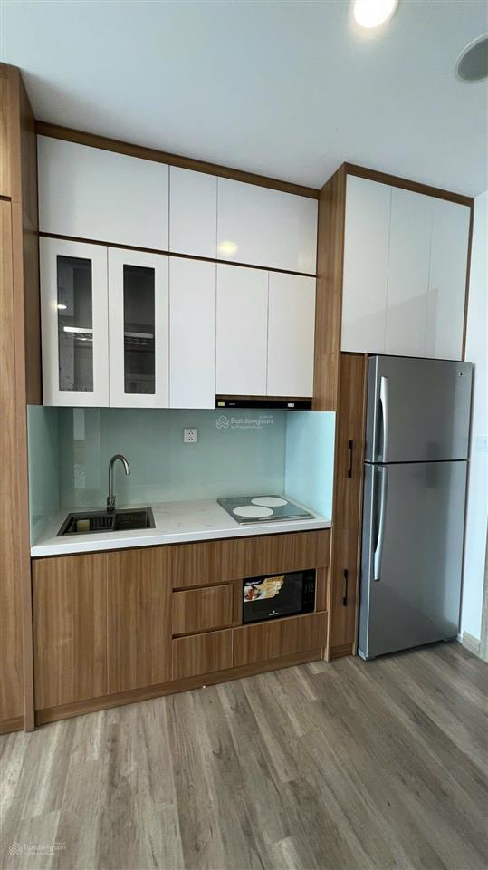 Cho thuê ch studio tòa sol forest, giá 5,5tr/tháng, hướng mát, đầy đủ nội thất