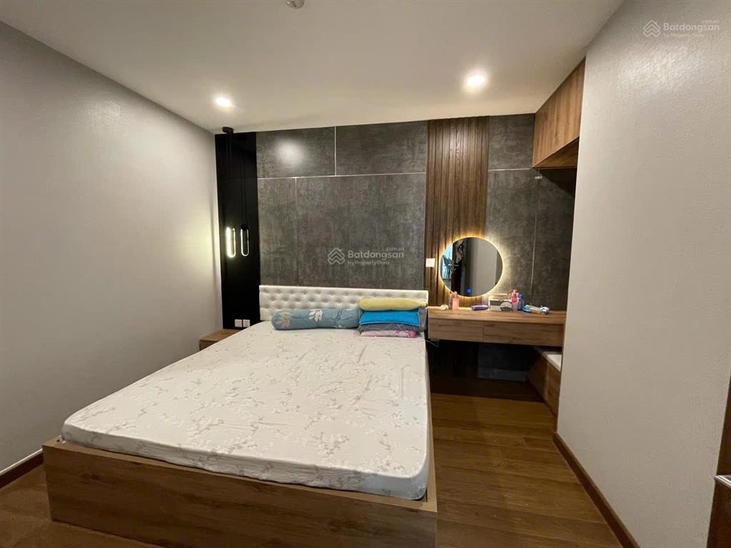 Bán quỹ căn hộ 2pn, 3pn giá tốt nhất dự án rose town 79 ngọc hồi