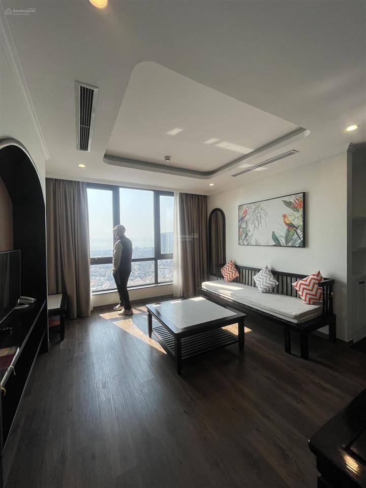 Cắt lỗ đậm sâu giá chỉ 2tỷ1 căn góc 1 phòng ngủ view biển căn chung cư đồi đức dương