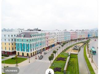 Giá 12 tỷ 800, sẵn sổ đỏ, liền kề trung tâm du lịch bãi cháy, kinh doanh khách sạn rất tốt.