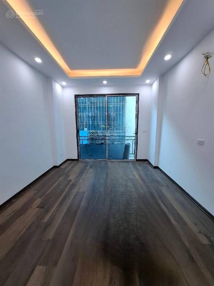 Nhà mơi đẹp đa sỹ kiến hưng phân lô ô tô để ngày đêm 45m 5 tầng thang máy thoáng trước sau