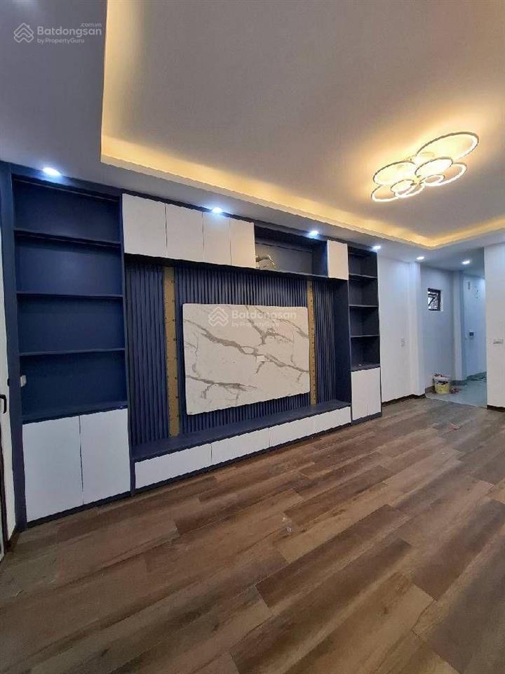 Nhà mơi đẹp đa sỹ kiến hưng phân lô ô tô để ngày đêm 45m 5 tầng thang máy thoáng trước sau