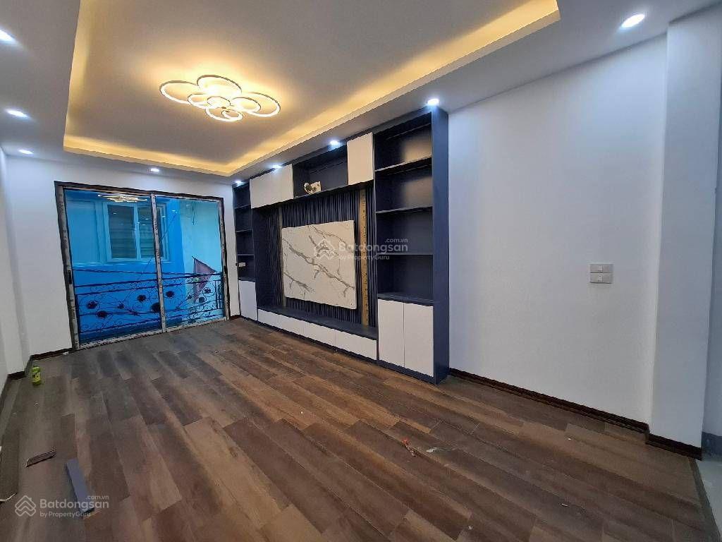 Nhà mơi đẹp đa sỹ kiến hưng phân lô ô tô để ngày đêm 45m 5 tầng thang máy thoáng trước sau