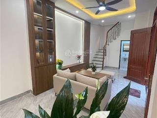 Hiếm nhà đẹp phố lụa vạn phúc hà đông 40m 4 tầng mặt tiền 5.2m gần ô tô