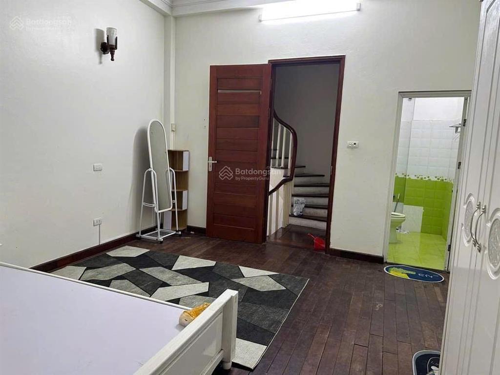 Chính chủ bán nhà kim mã, ba đình  30m/ 6 tầng/ cho thuê 20tr/ 7.5 tỷ