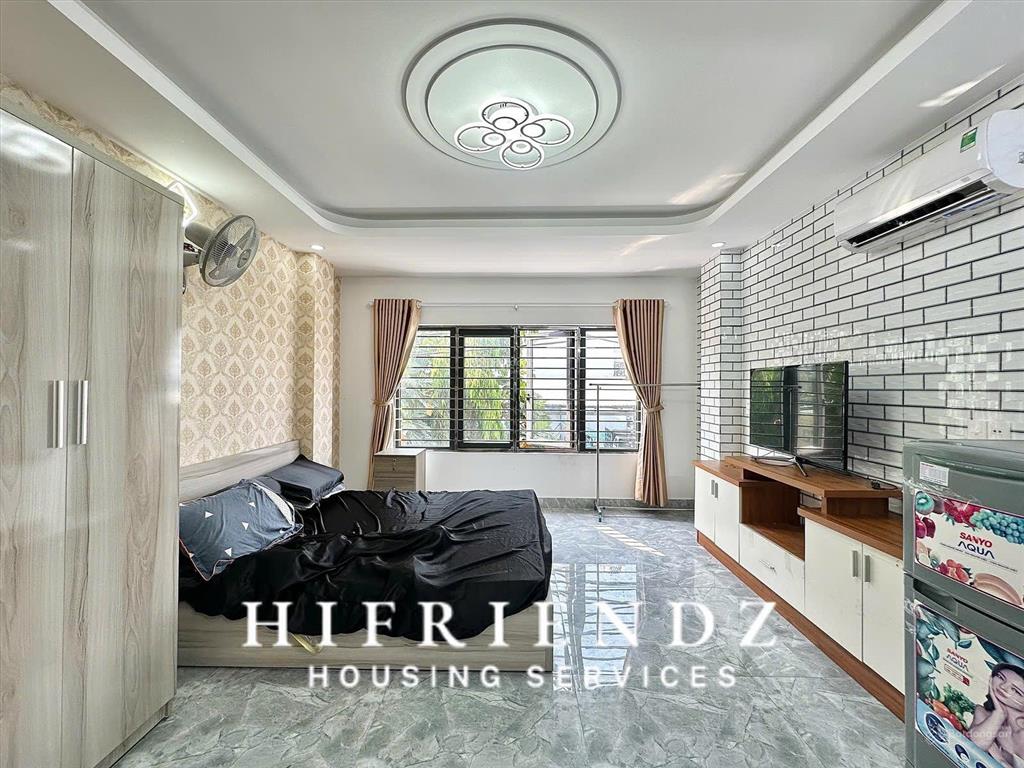 Cho thuê phòng cửa sổ full nội thất máy giặt riêng gần chợ thạch đà