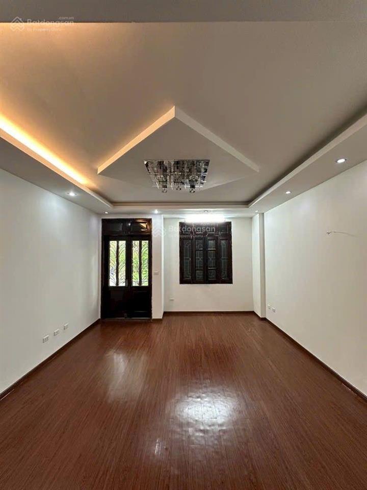 Liền kề kđt văn quán hà đông  lô góc  kinh doanh  ngay gần hồ văn quán. dt 112m2 5 tầng