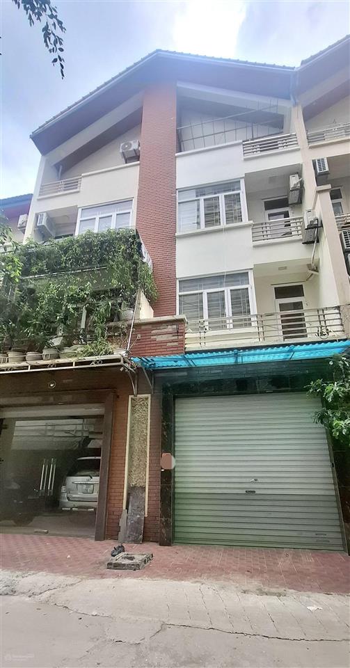 Làng việt kiều châu âu  còn một căn  giá tốt trong khu vực  78.7m²