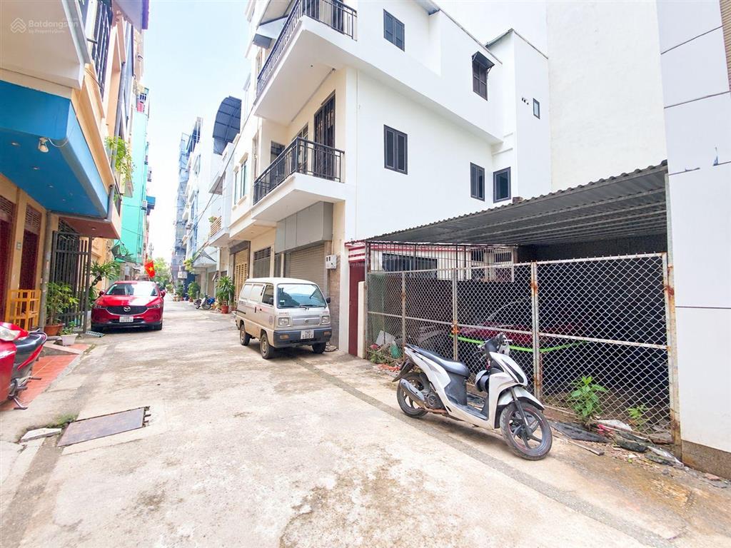 Mỗ lao hà đông, phân lô, ô tô, xây tòa vp, chuẩn pháp lý.
mảnh đất, dt 50m2 mt 5m