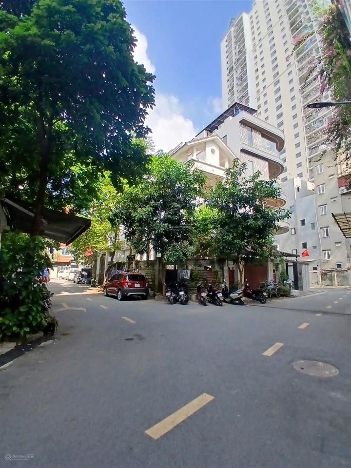Bán đất biệt thự kđt mỗ lao. dt 175m2. mt 26m. khu vực được phép xây biệt thự 5 tầng.