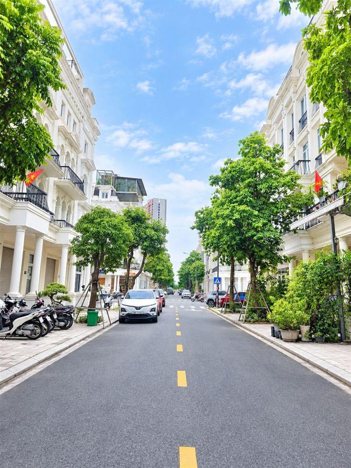 105m lk louis đại mỗ  nhà thô  vị trí kd  ngay sát đường lê quang đạo  chỉ 2x tỷ chuẩn pháp lý