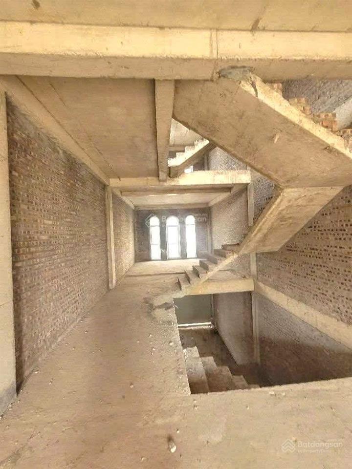 105m lk louis đại mỗ  nhà thô  vị trí kd  ngay sát đường lê quang đạo  chỉ 2x tỷ chuẩn pháp lý