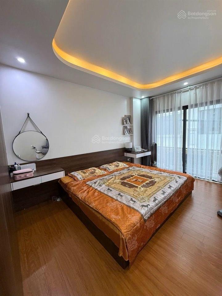 Bán nr giá siêu hời tại cổ nhuế, 11,5 tỷ, 45m2, 6 tầng 4 phòng ngủ 4 vs