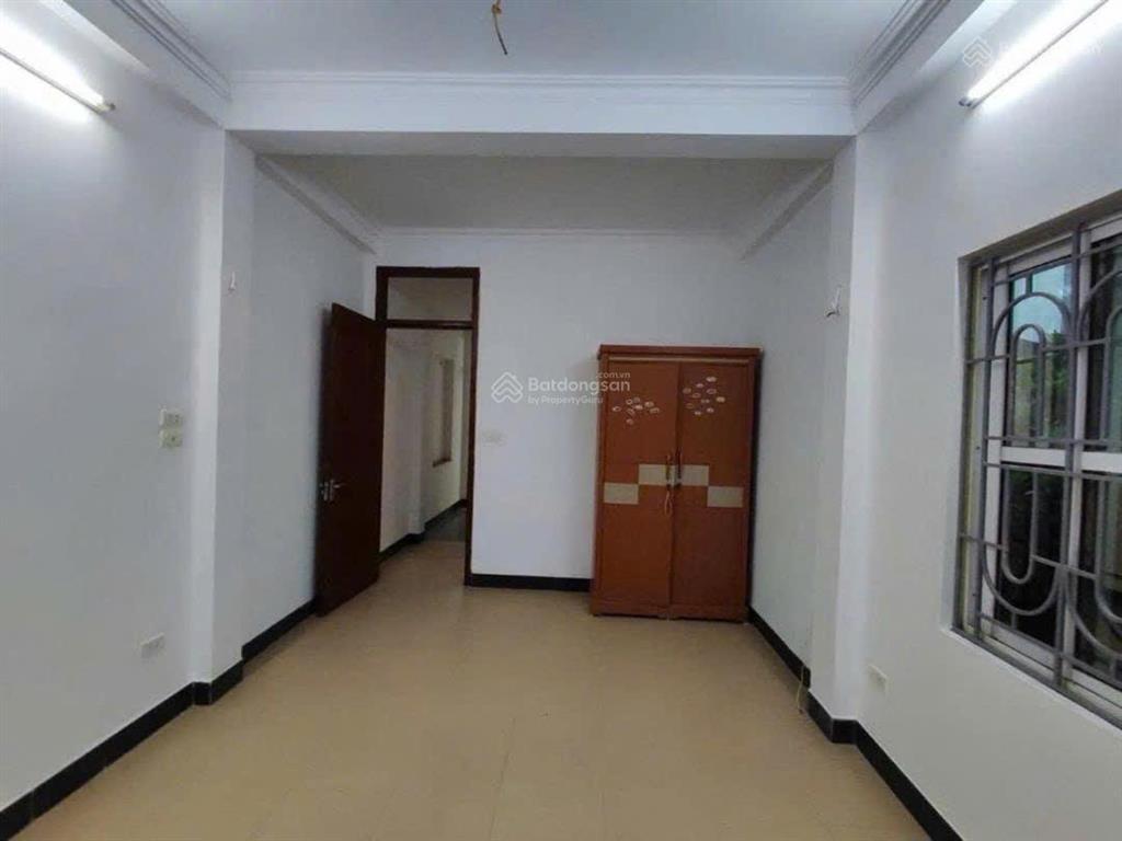 Bán gấp nhà ngõ thông ô tô kinh doanh 41m2 5 tầng ngay kđt ngô thì nhậm giá chỉ 9 tỷ