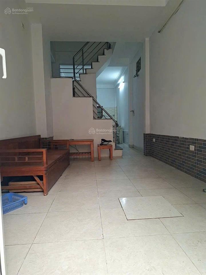 Hơn 5 tỷ!! bán gấp nhà dân xây 35m2 ngay ngã 5 hà trì cuối bà triệu