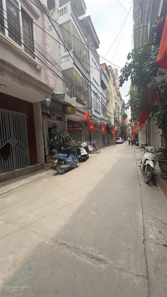 Bán nhà mặt phố kinh doanh ô tô thông bà triệulê quý đôn 32m2 5t giá 7.9 tỷ
