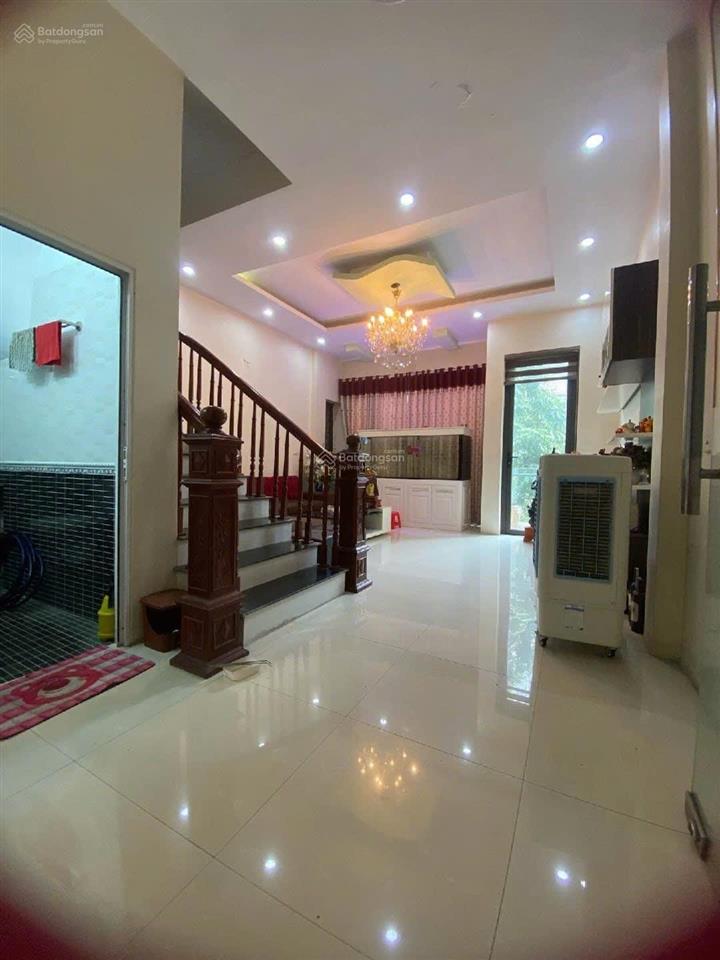 Bán gấp nhà khu dịch vụ xa la 50m2, 6 tầng, ô tô đỗ cửa, chỉ hơn 13 tỷ