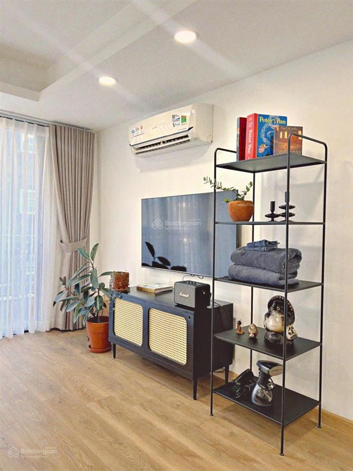 Siểu phẩm mt lê thánh tôn.p.bến nghé q1. hđt 160tr. dt 5x18m.cn 86m2. kc 5 tầng. giá 65 tỷ