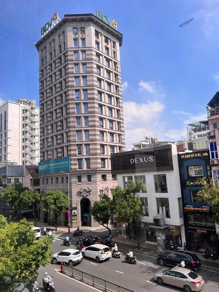 Mt nguyễn văn trỗi phú nhuận 700tr/m2. ngang 20x23m. cn471m². hầm 7 tầng. 2800m² sàn. giá 329 tỷ