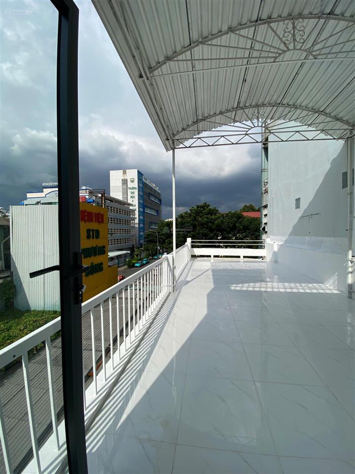 Hạ giá 10 tỷ ! bán mặt tiền thành thái.p.14q.10.hđt75tr.dt4.1x33m.cn88m2. 4 tầng. giá 37 tỷ