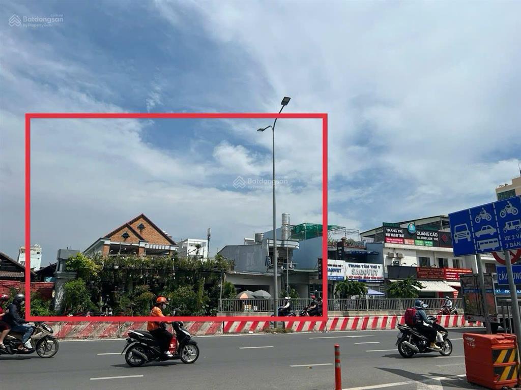 Đất lớn 53tr/m2 lê trọng tấn p. bình hưng hòatp.hcm.dt 20x60m. nở hậu 53m.cn 2322m2.giá 125 tỷ