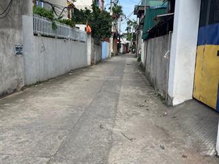 Bán đất gia lâm ô tô 7 chỗ đỗ cửa, 600m ra tới cổng trưởng đại học công nghiệp và thương mại.