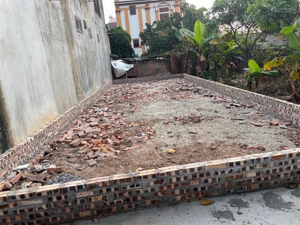 Bán đất gia lâm ô tô 7 chỗ đỗ cửa, 600m ra tới cổng trưởng đại học công nghiệp và thương mại.
