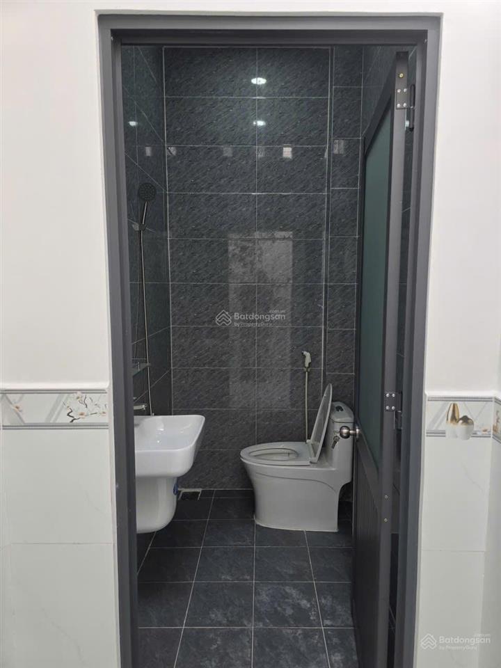 Hiếm  mặt tiền nguyễn ảnh thủ 4x26m gần hiệp thành 43