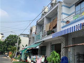 Bán đất tô ký 8x23 full có nhà cấp 4 cho thuê tốt, đường nhựa 6m thông ngay sau chợ