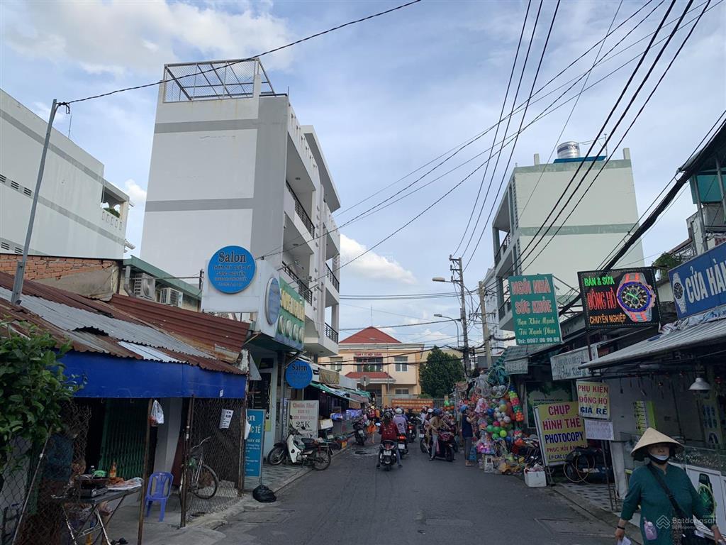 Rẻ hơn thị trường  mặt tiền 8x25m đường chợ hiệp thành gần cổng khu công nghiệp