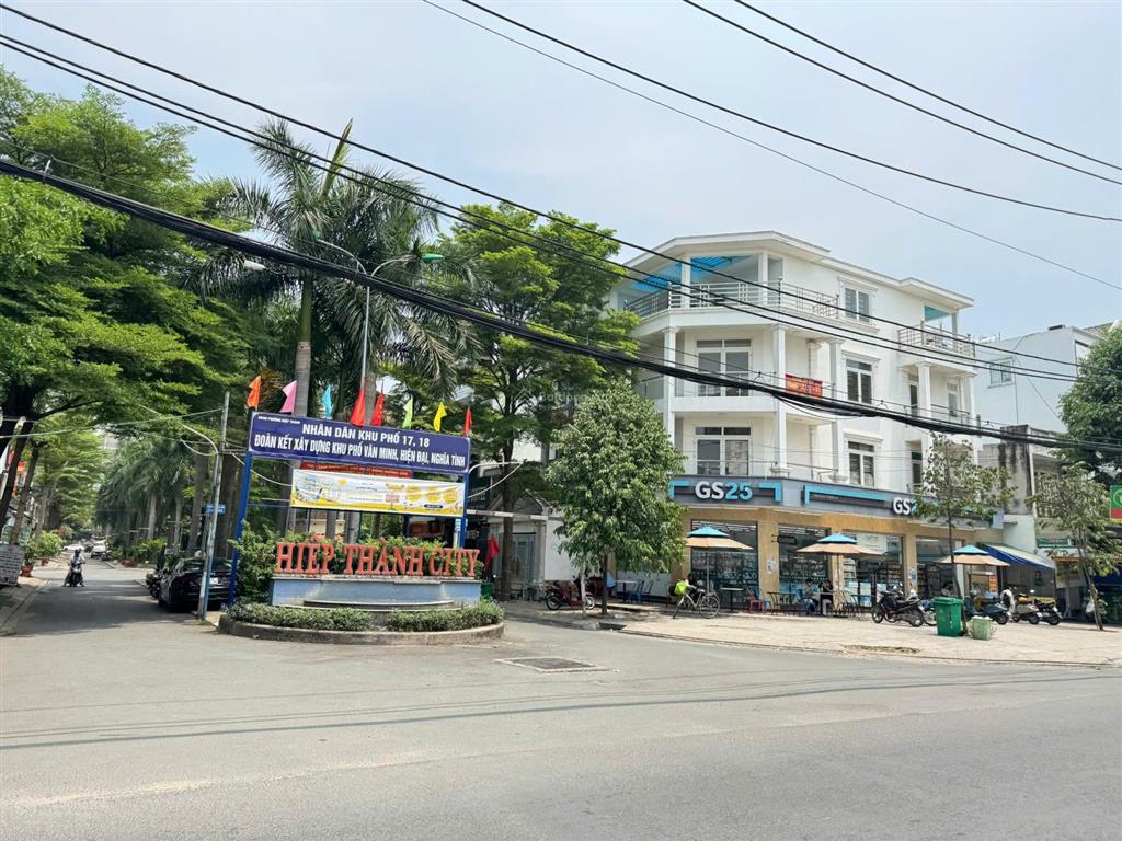 Mặt tiền nguyễn thị búp  kdc hiệp thành city 5x18 + 10m vỉa hè kd buôn bán sát cổng chính